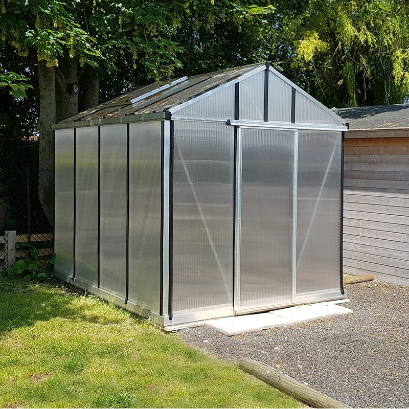 Janssens Helios Master 7,30m² kas in natuurlijk aluminium en polycarbonaat met onderbouw