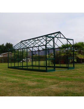 Jade Serre 11,80m2 in grün lackiertem Aluminium und gehärtetem Glas mit Basis