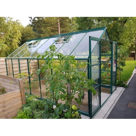 Jade Serre 10,40m2 in grün lackiertem Aluminium und gehärtetem Glas mit Basis