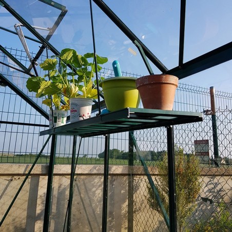 Grün lackierter Aluminium Klapptisch
mit blume