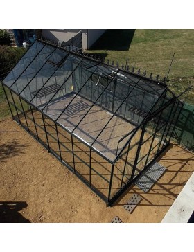 Saphir kas 14,60m² in zwart gelakt aluminium en gehard glas met voet