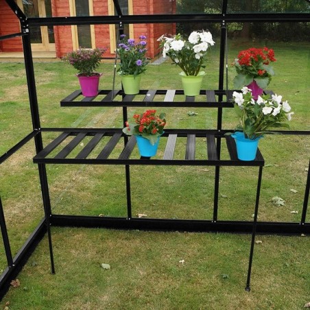 Zwart gelakte aluminium tafel en opklapbare plank ter plaatse