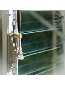 Automatische jaloezieopener voor Janssens kas