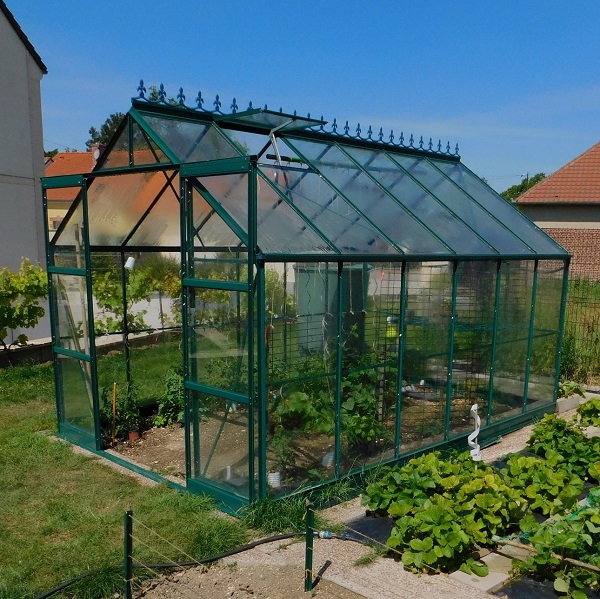 serre jade 8,90 m² verte aluminium et verre trempé ciel mon jardin