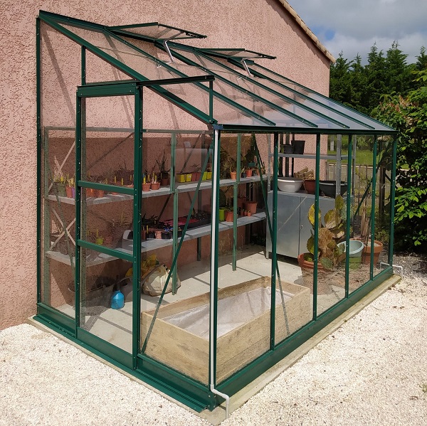 serre adossée Rubis 8,40 m² verte aluminium et verre trempé ciel mon jardin