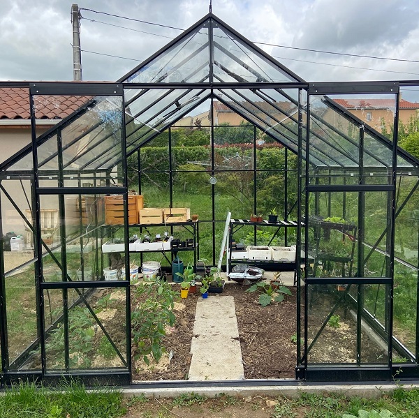 serre Saphir 9,10 m² noire aluminium et verre trempé ciel mon jardin
