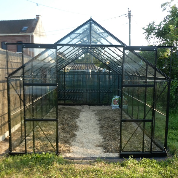 Serre Saphir 14,60 m² noire